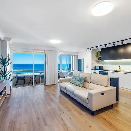 Zenith Ocean Front Apartments Gold Coast - Official Listing-3